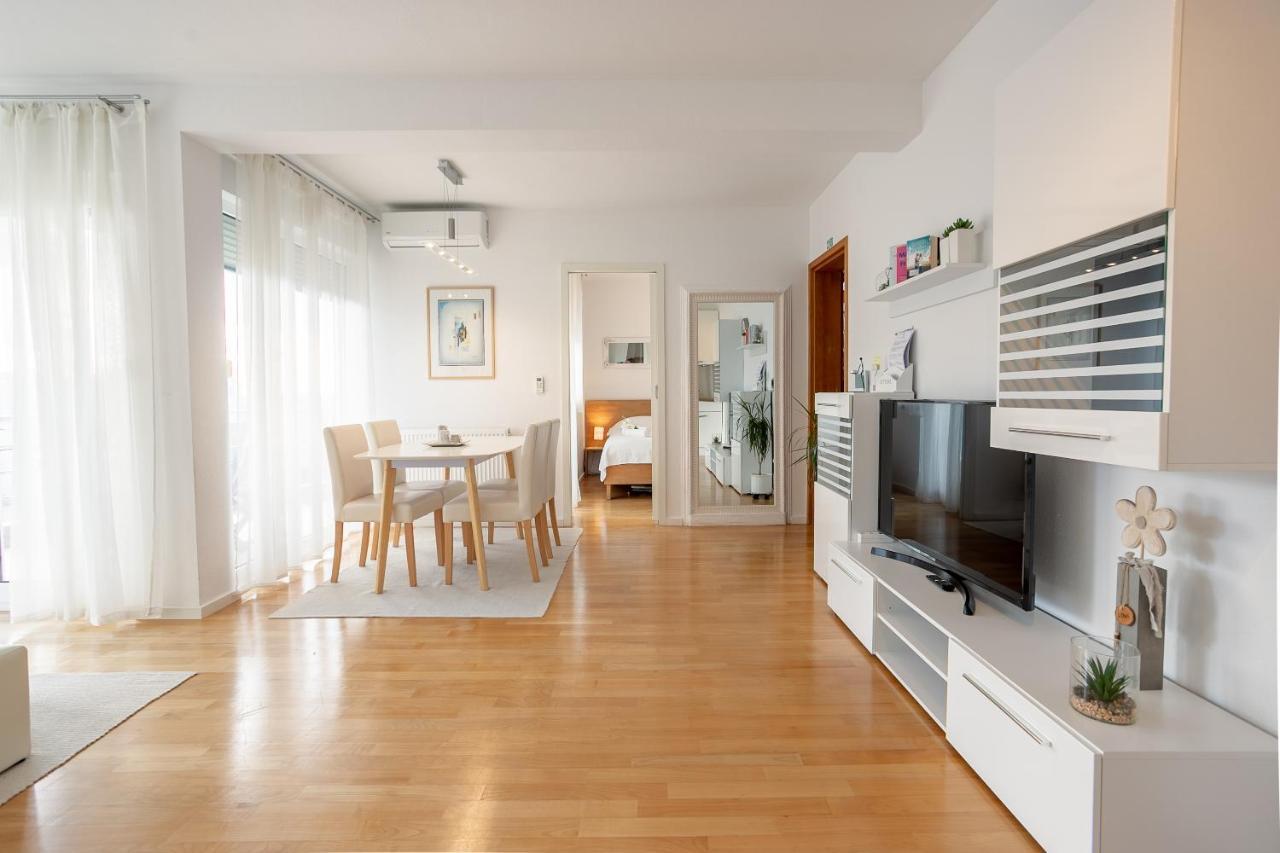 פודסטראנה Apartman Aqua מראה חיצוני תמונה