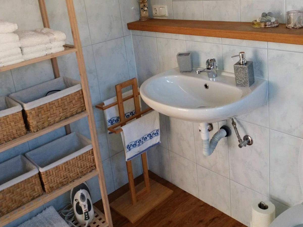 פודסטראנה Apartman Aqua מראה חיצוני תמונה
